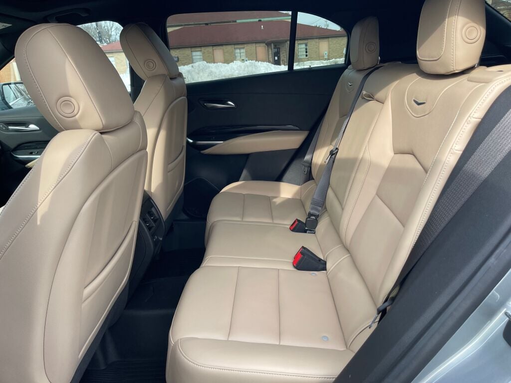 2024 Cadillac XT4 Luxury photo 18