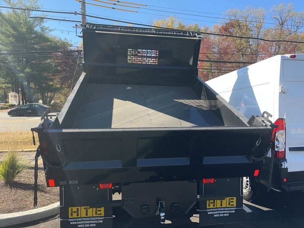 2024 Ram 3500 Tradesman photo 3