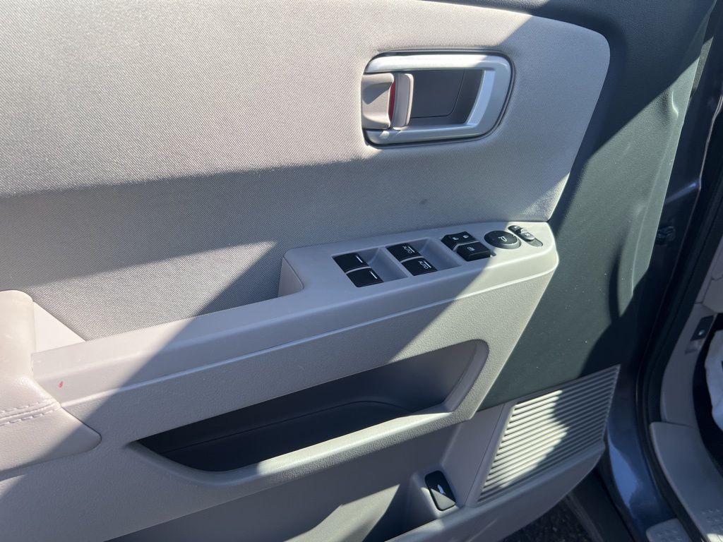 2015 Honda Pilot SE photo 27