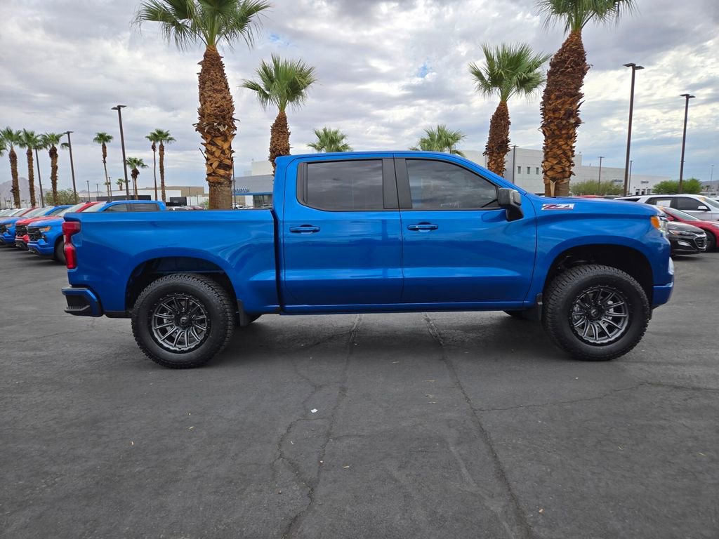 2023 Chevrolet Silverado 1500 RST photo 7