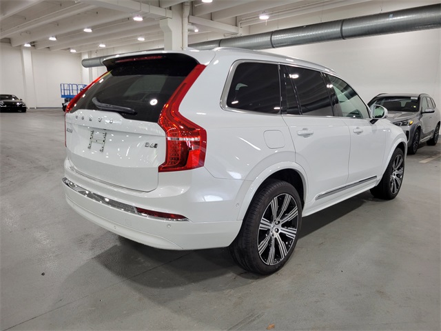 2025 Volvo XC90 photo 7