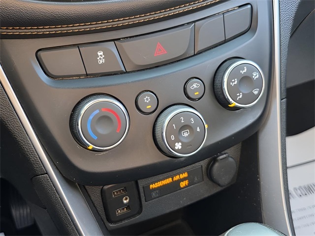 2020 Chevrolet Trax LT photo 26