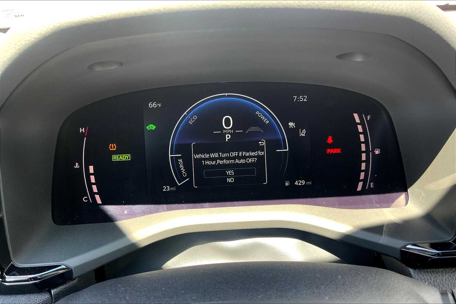 2025 Toyota Camry LE photo 23