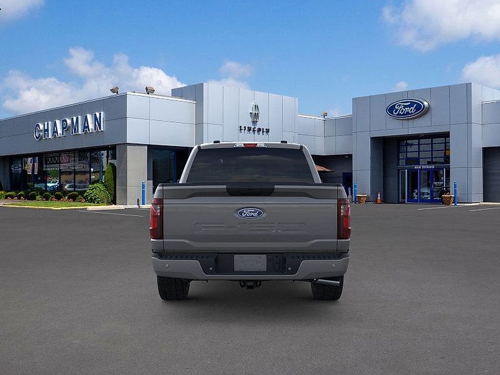 2025 Ford F-150 STX photo 4