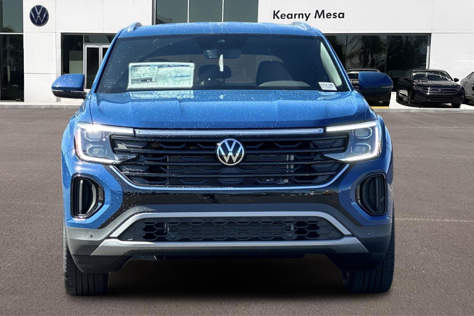 2026 Volkswagen Atlas Cross Sport SE Technology photo 9