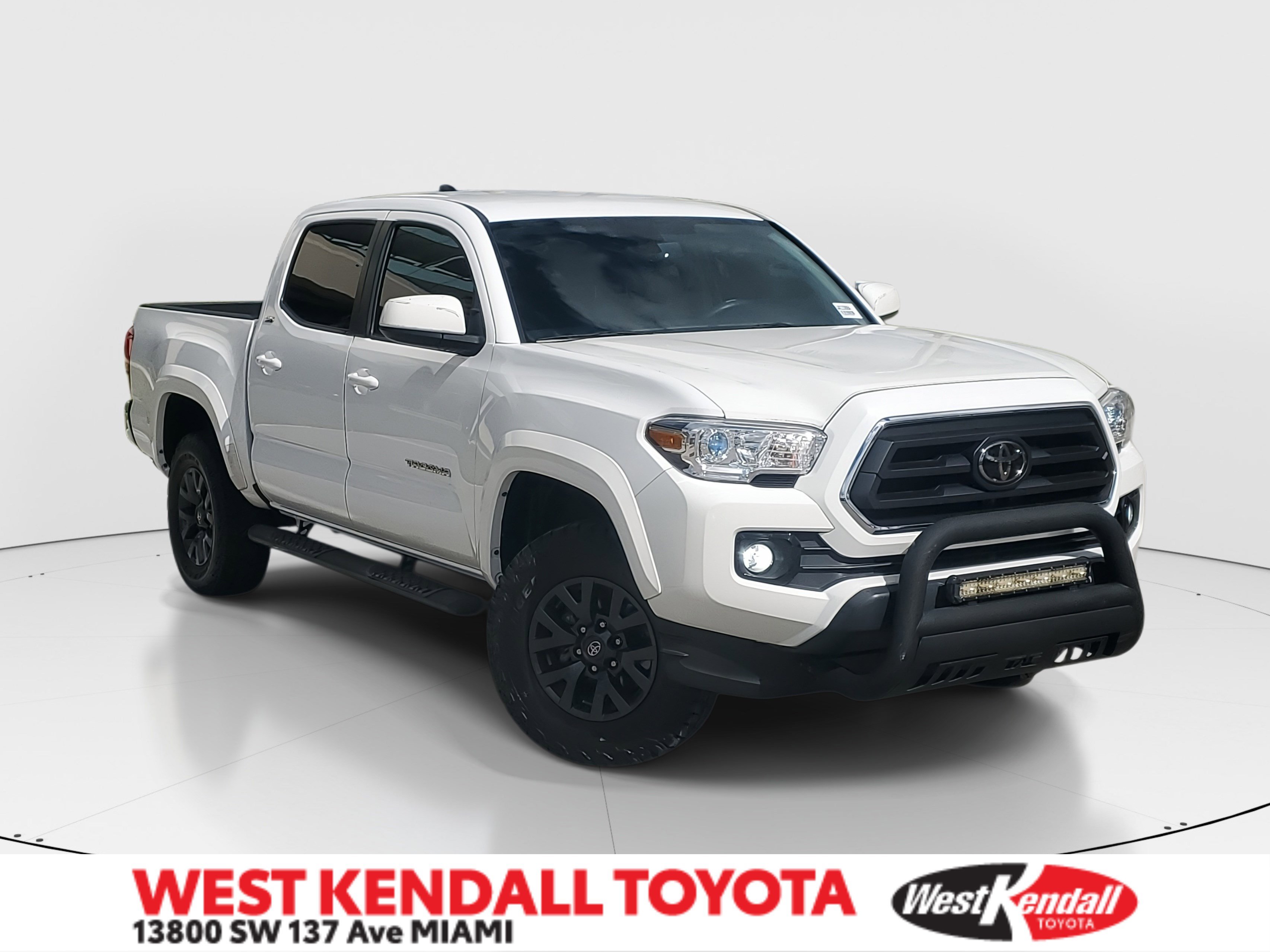 2021 Toyota Tacoma SR5's photo