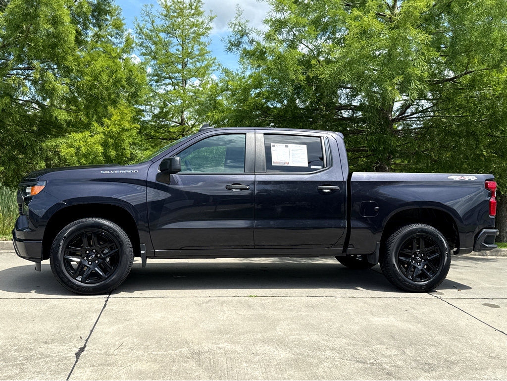 2023 Chevrolet Silverado 1500 Custom photo 28