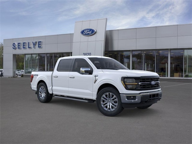 New 2024 White Ford XLT image 1