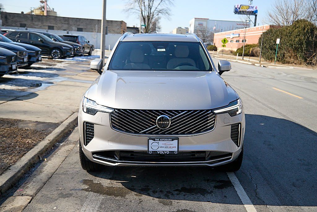 2026 VOLVO XC90 - Image 4