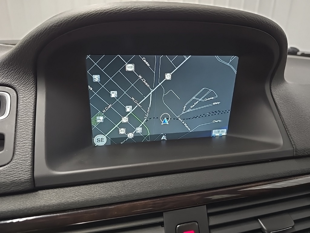 2016 Volvo XC70 T5 Premier photo 24