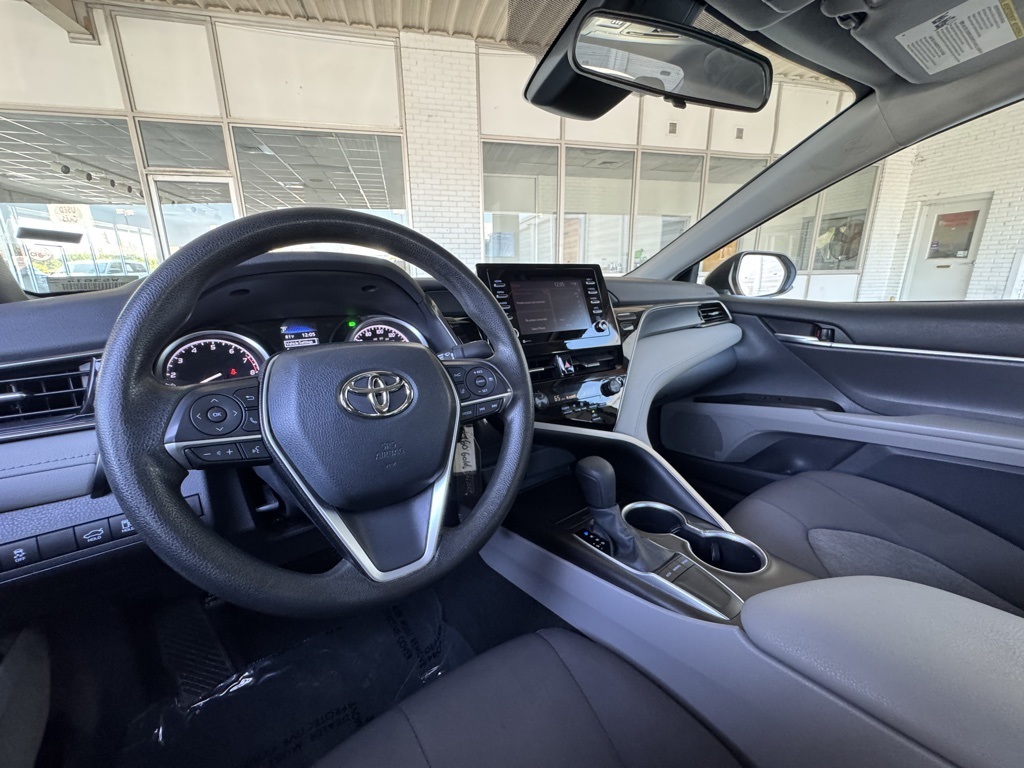 2023 Toyota Camry LE photo 10