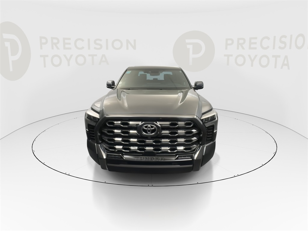2025 Toyota Tundra Platinum CrewMax photo 5