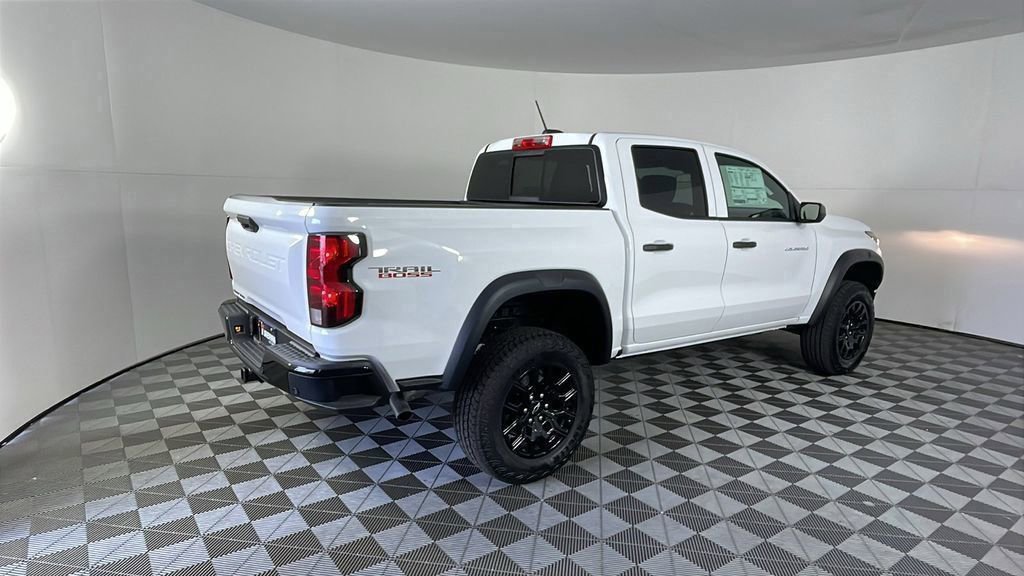 2025 Chevrolet Colorado Trail Boss photo 4