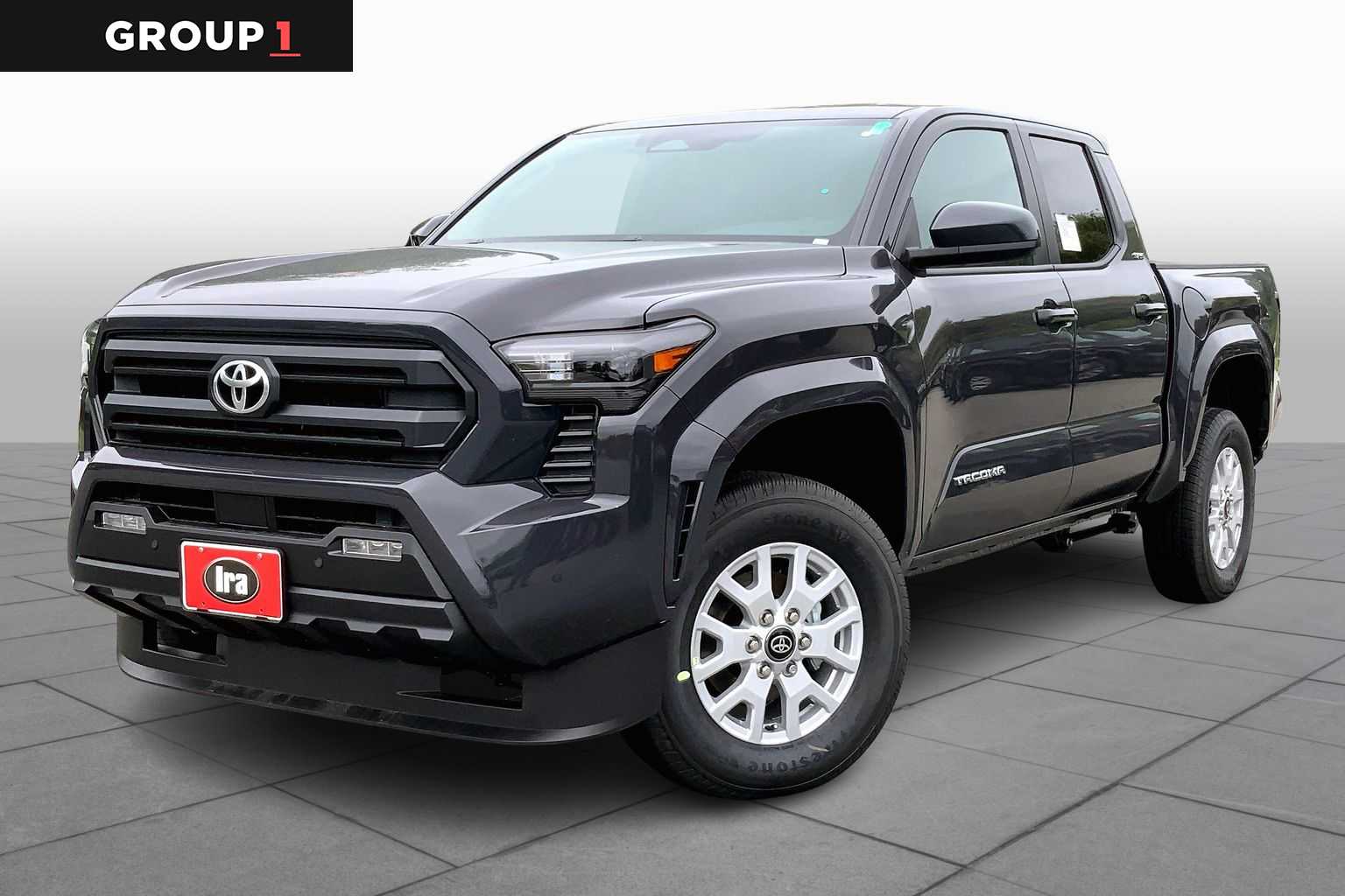 2025 Toyota Tacoma SR5's photo
