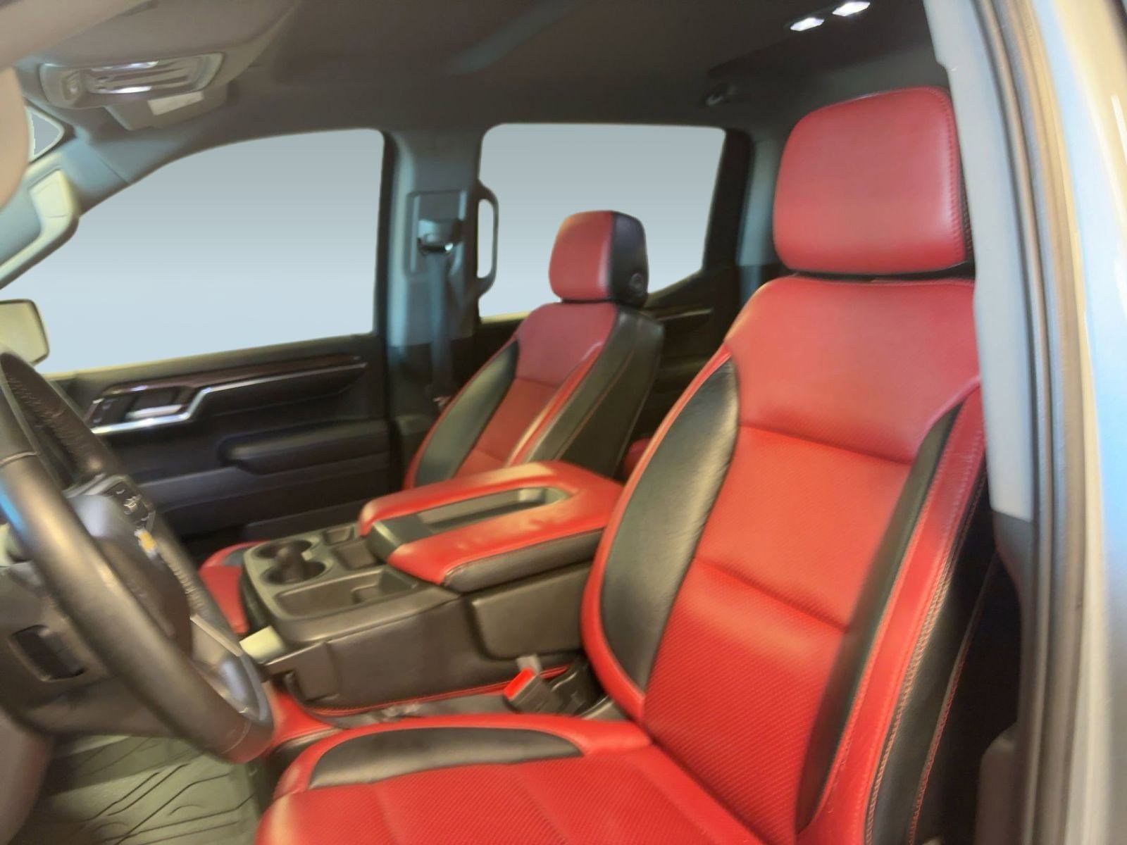 2023 Chevrolet Silverado 1500 LT photo 4