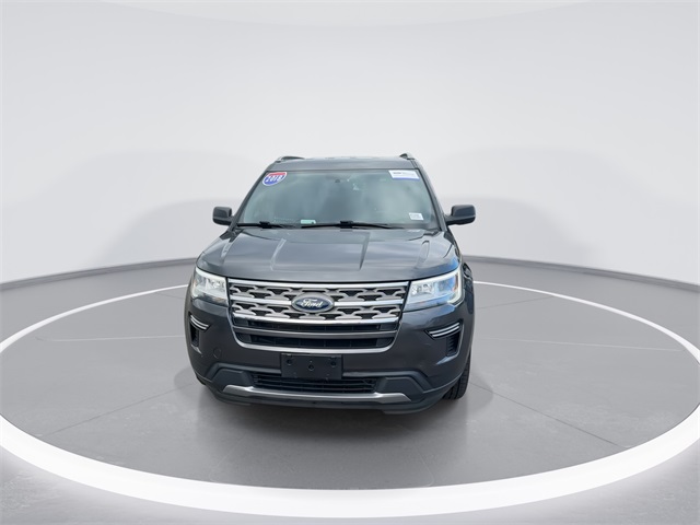 2018 Ford Explorer XLT photo 2