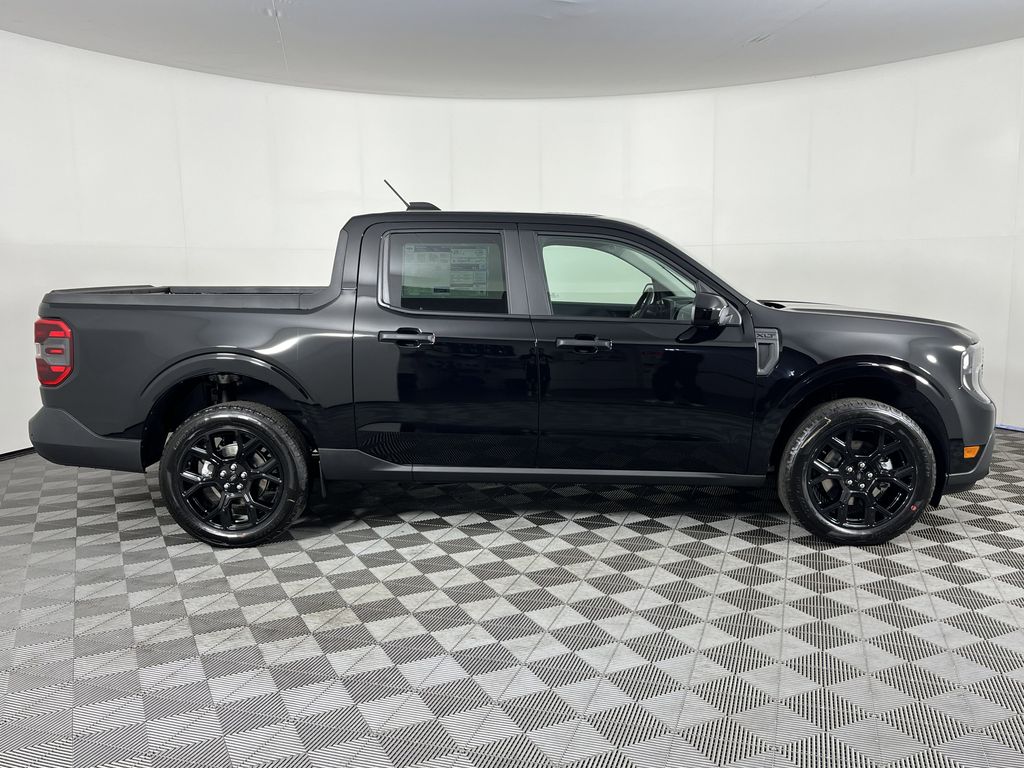 2025 Ford Maverick XLT photo 4