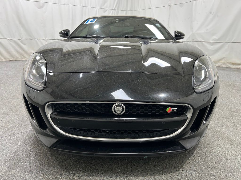 2014 Jaguar F-TYPE S photo 2
