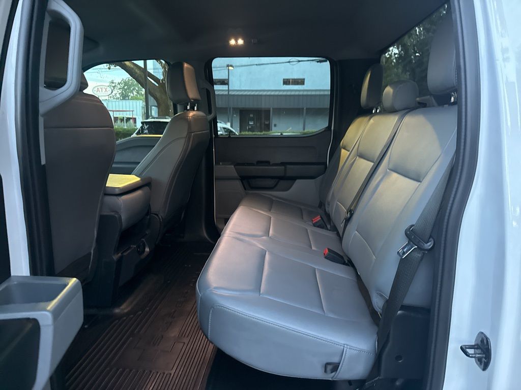 2023 Ford F-350 photo 18
