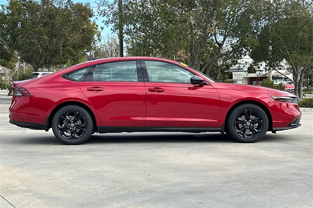 2025 Honda Accord SE photo 2