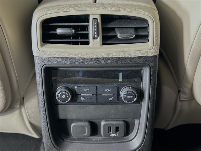 2019 Buick Envision Premium II photo 22