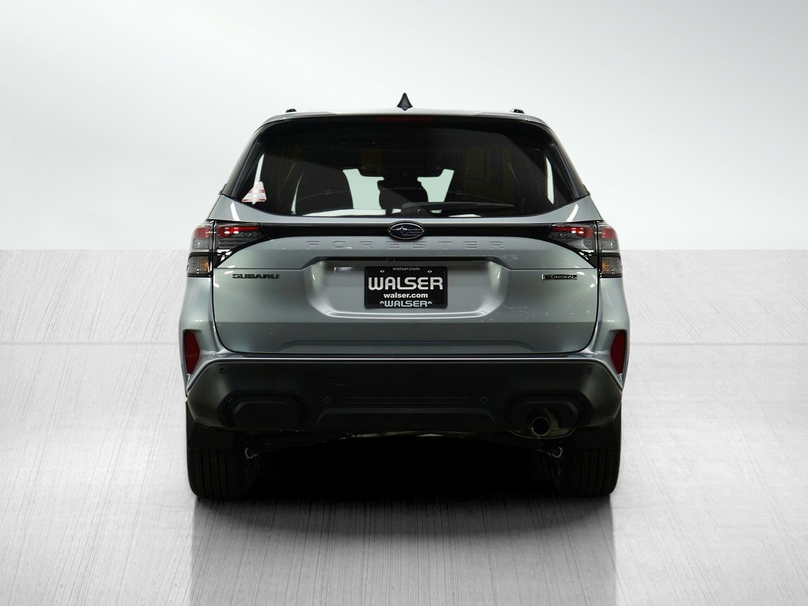 2025 Subaru Forester Touring photo 3