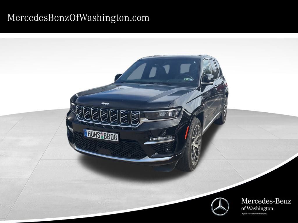 2022 Jeep Grand Cherokee Summit Reserve's photo