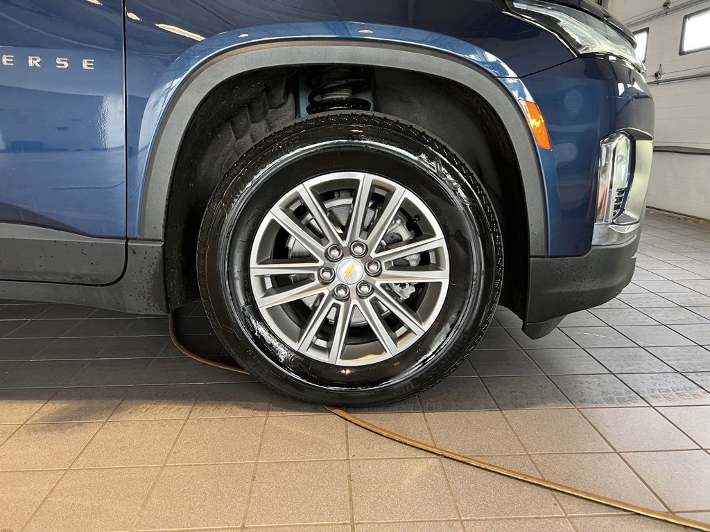 2023 Chevrolet Traverse Cloth 1LT photo 11