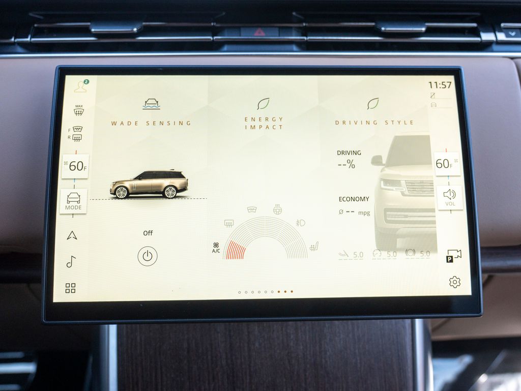 2024 Land Rover Range Rover SE photo 22
