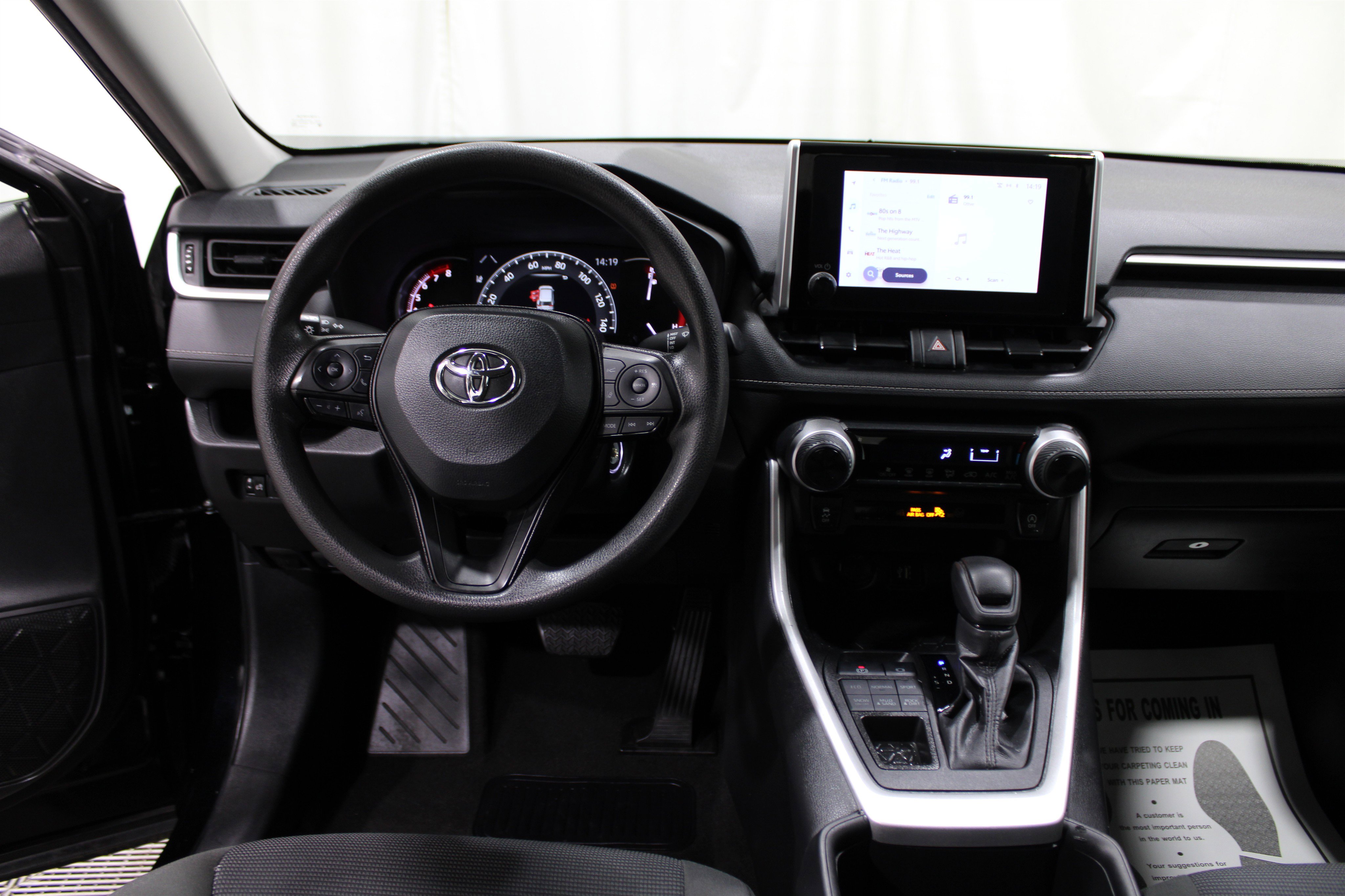 2024 Toyota RAV4 LE photo 2