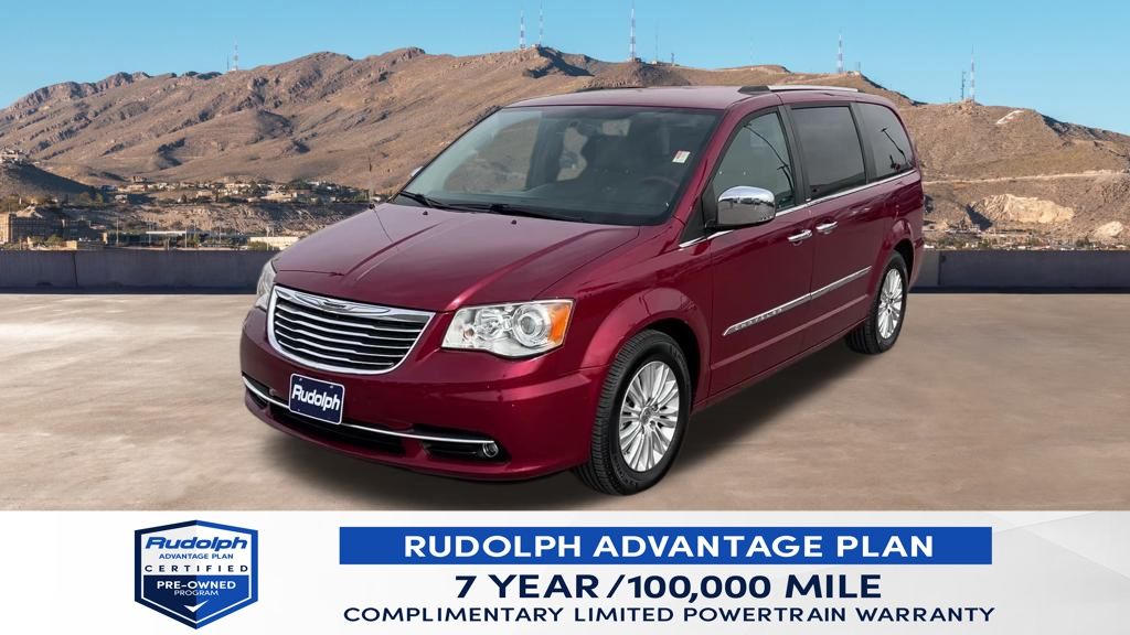 2012 Chrysler Town & Country Limited's photo
