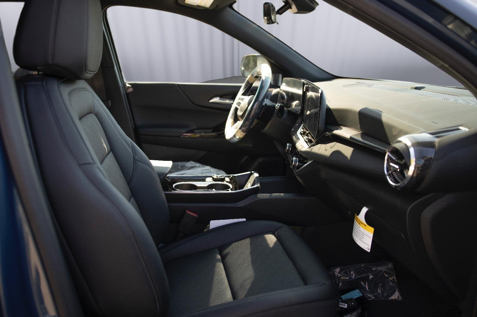 2026 Chevrolet Equinox LT photo 22