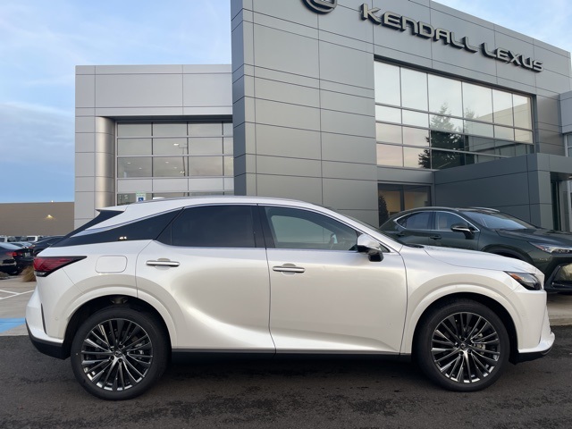 2025 Lexus RX 450h+ Luxury photo 2