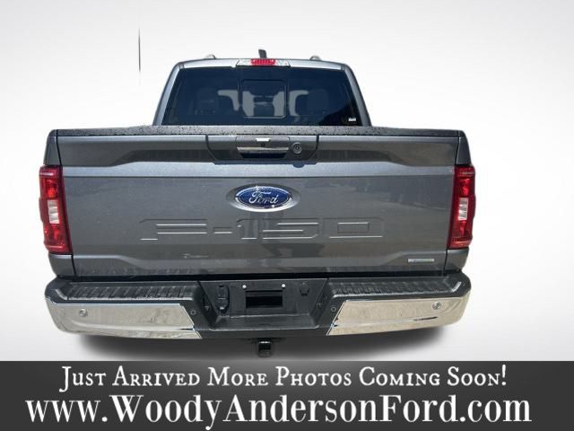 2022 Ford F-150 XLT photo 3