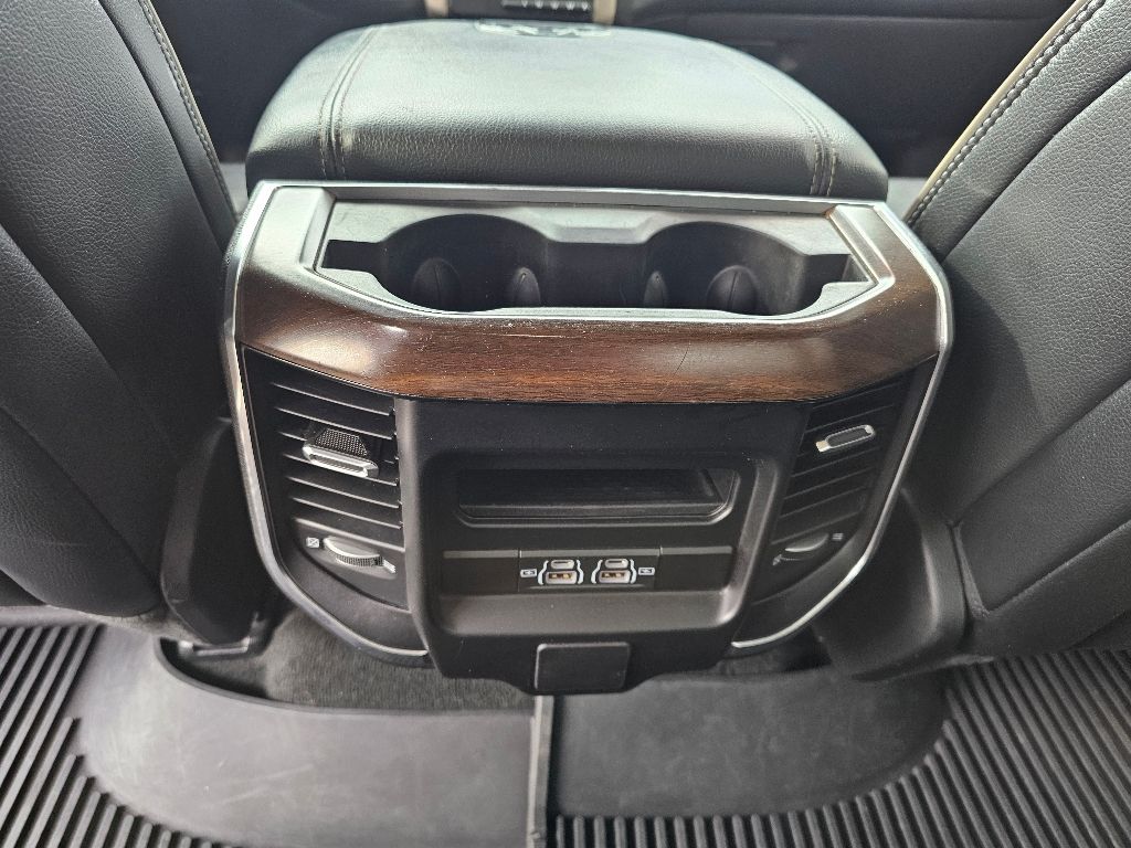 2022 RAM 1500 - Image 13