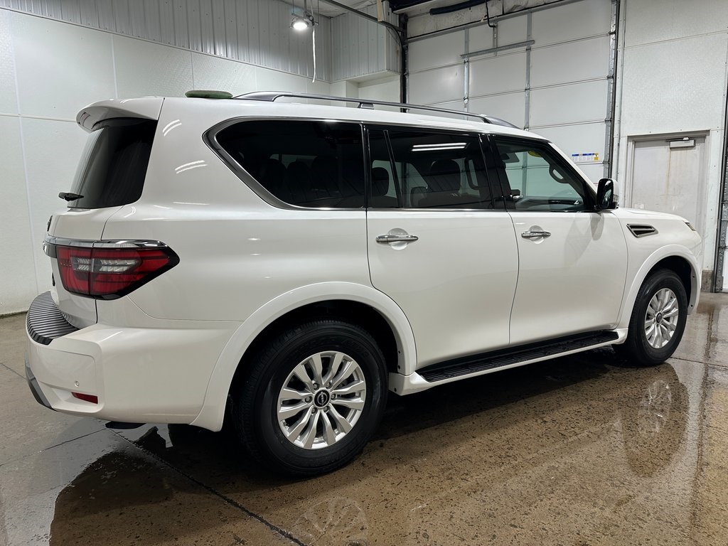 2023 Nissan Armada SV photo 4