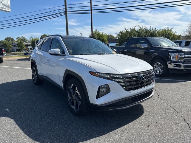 2024 Hyundai Tucson Hybrid Limited photo 3