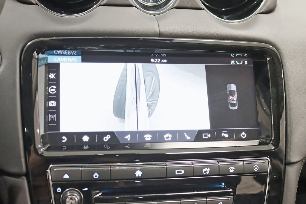 2019 Jaguar XJ XJL Supercharged photo 24