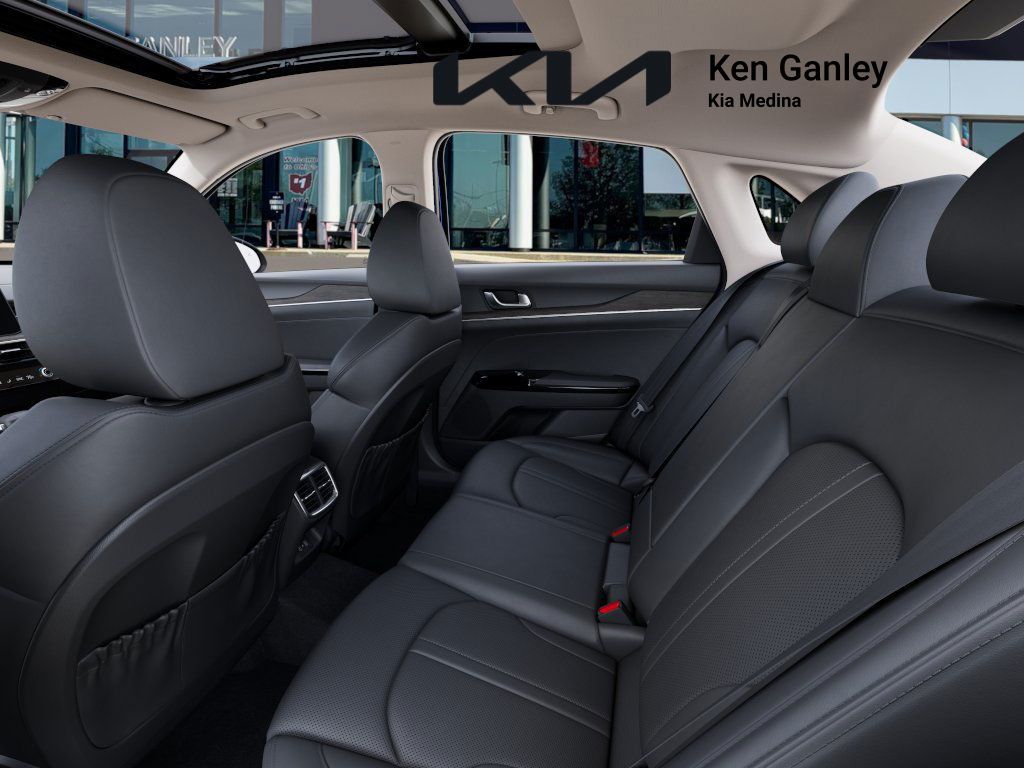 2025 Kia K5 EX photo 16