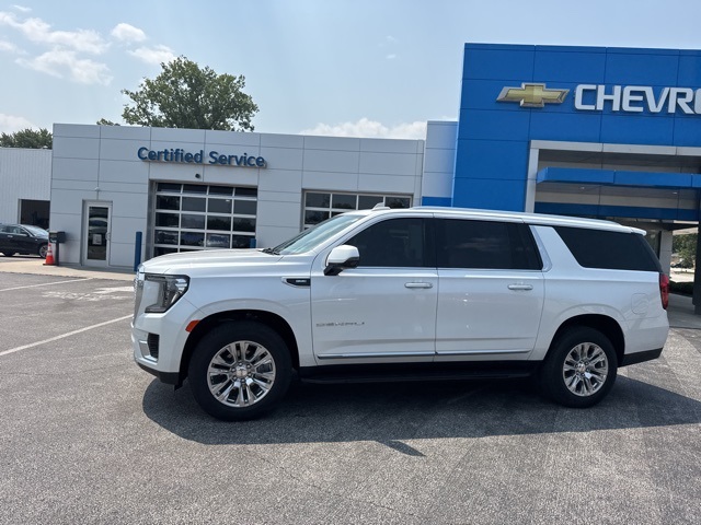 2024 Gmc Yukon XL Denali photo 3