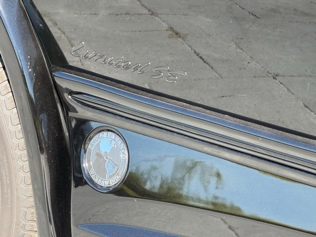 2025 Chevrolet Express Cargo 2500 photo 3