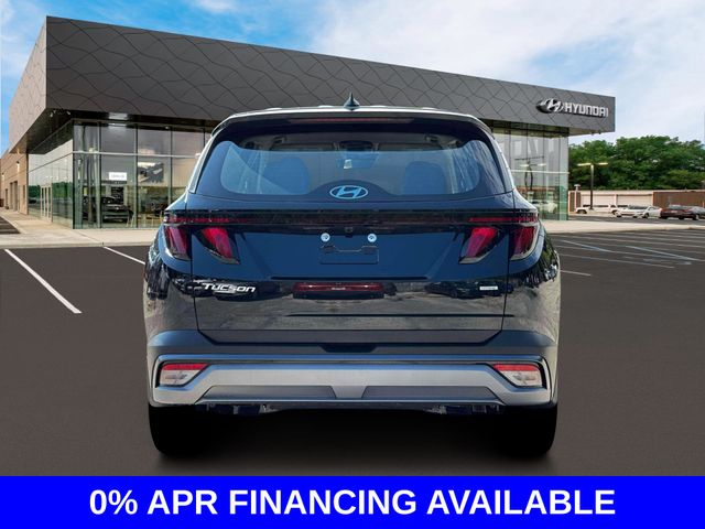 2026 Hyundai Tucson SE photo 2