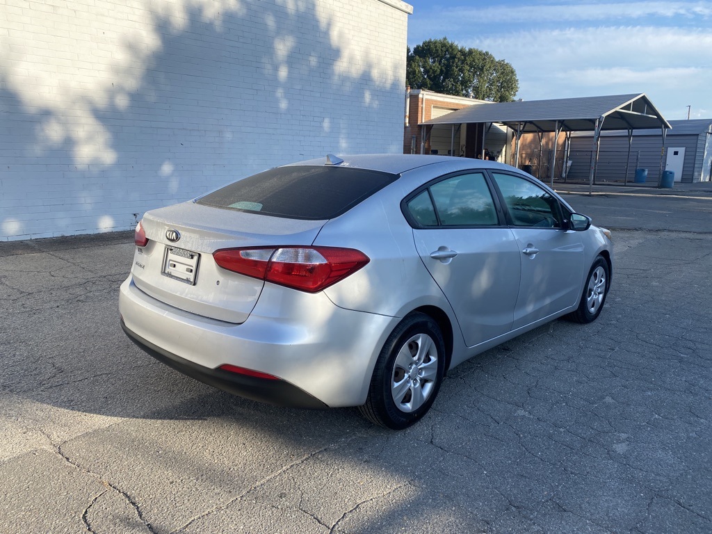 Used 2015 Kia Forte LX with VIN KNAFK4A66F5408932 for sale in Madison, NC