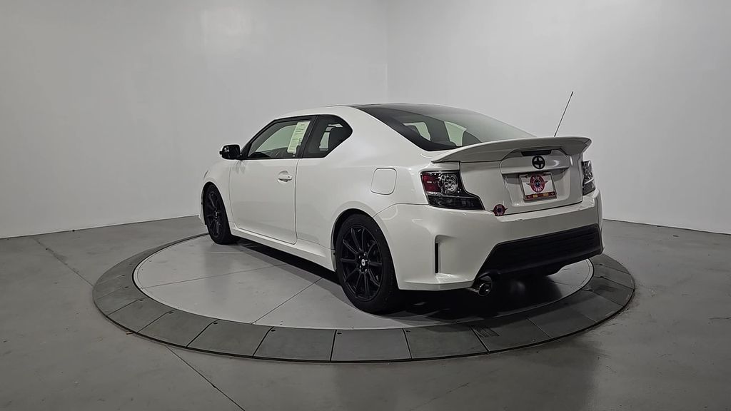 2015 Scion tC Base photo 3