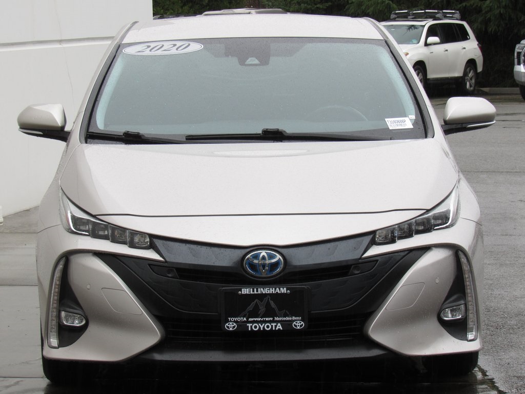 2020 Toyota Prius Prime Limited photo 3