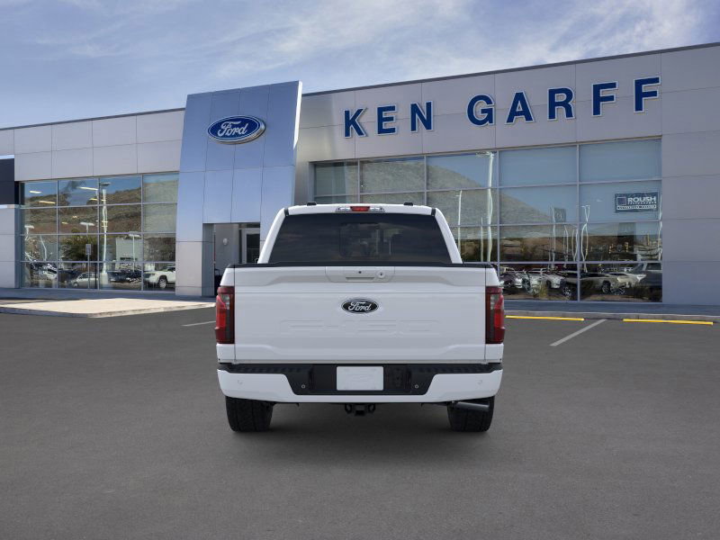 2025 Ford F-150 XLT photo 2