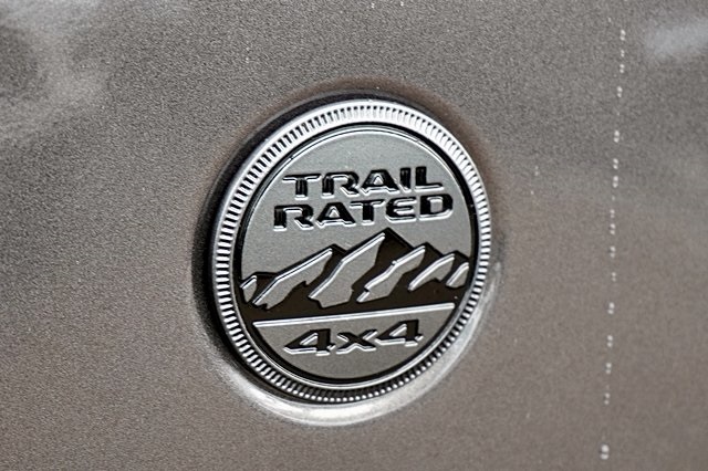 New 2025 Black Clear-Coat Exterior Paint Jeep Rubicon image 14