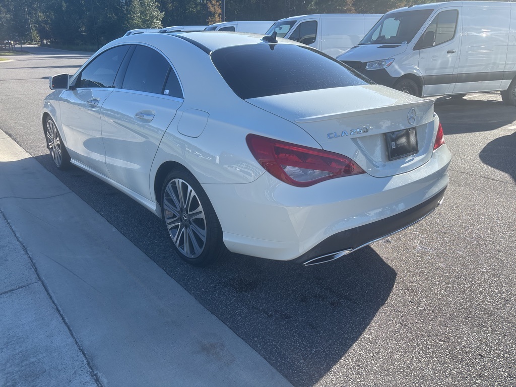 2018 Mercedes Benz CLA 250 4MATIC photo 3
