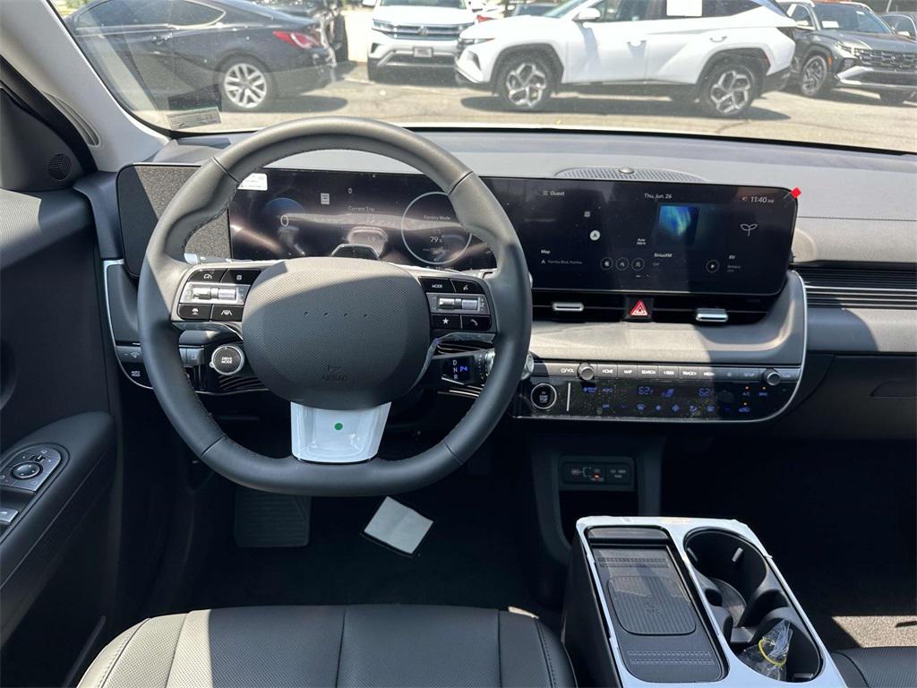 2025 Hyundai Ioniq 5 SEL photo 15