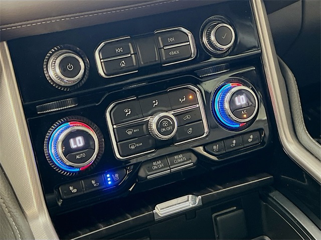 2023 Gmc Yukon XL Denali photo 18